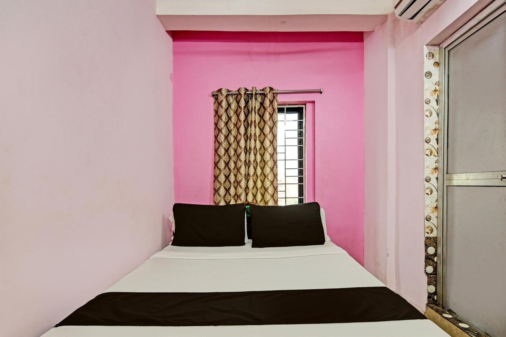 Hotel O Mahalaxmi Lodge Urali Exterior photo